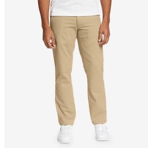 NWT Mens Eddie Bauer Classic Chino Pants. Size 42 x 30.